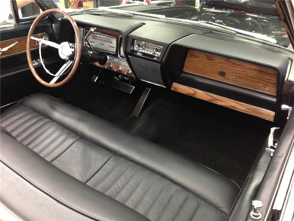 interior lincon continental 1961